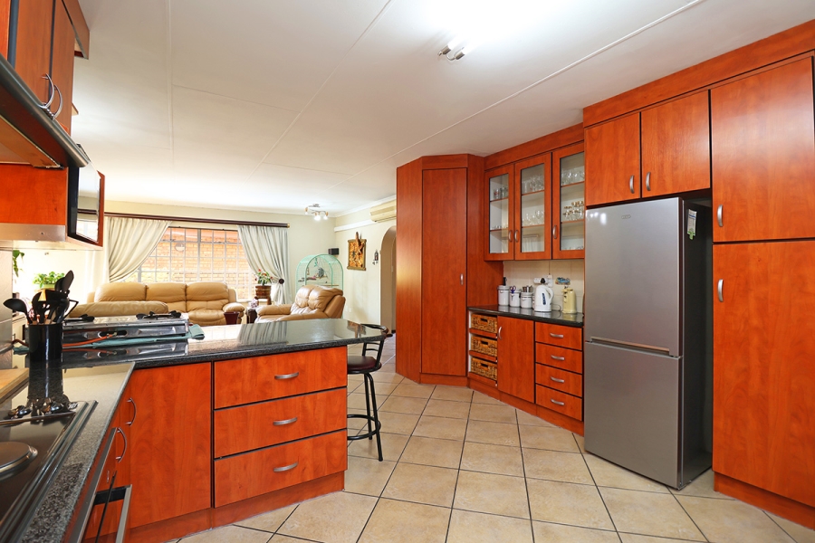 3 Bedroom Property for Sale in Eike Park Gauteng