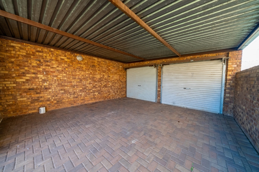 3 Bedroom Property for Sale in Rand Collieries Gauteng