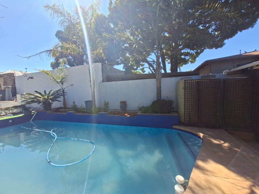 4 Bedroom Property for Sale in Primrose Hill Gauteng
