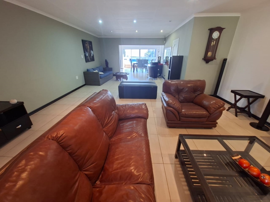 4 Bedroom Property for Sale in Primrose Hill Gauteng