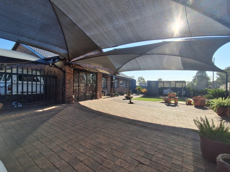 3 Bedroom Property for Sale in Riversdale Gauteng