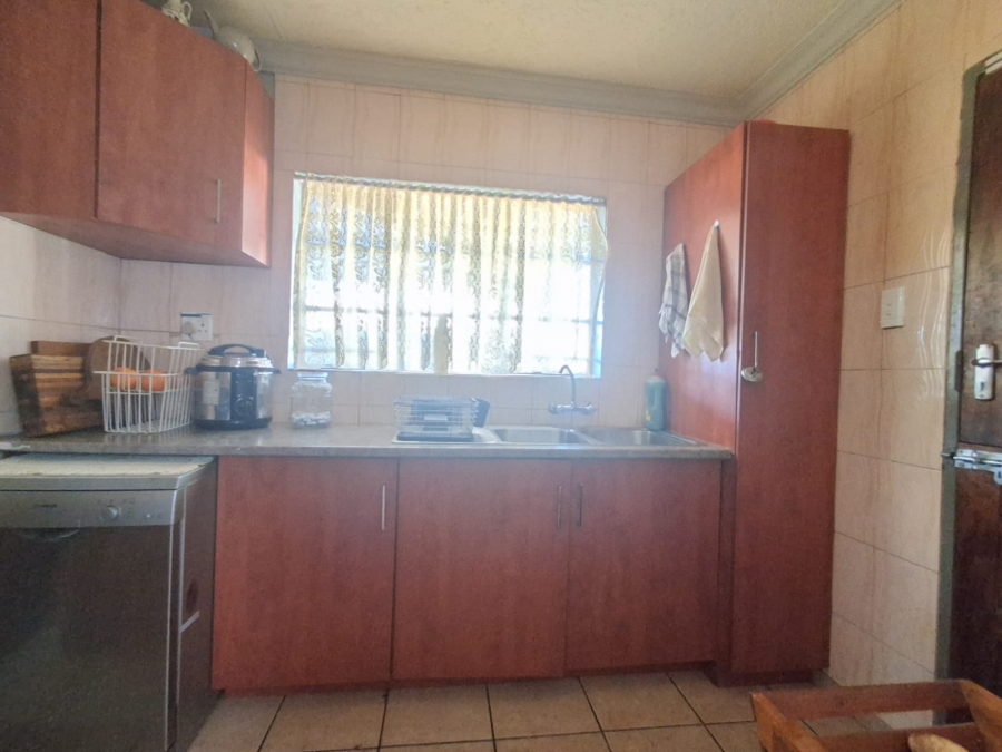 3 Bedroom Property for Sale in Riversdale Gauteng