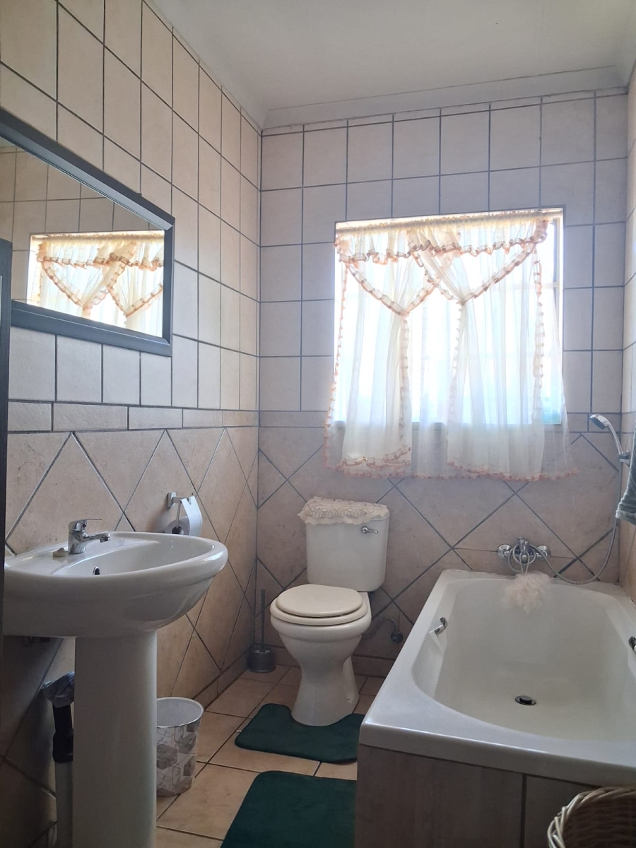 3 Bedroom Property for Sale in Riversdale Gauteng
