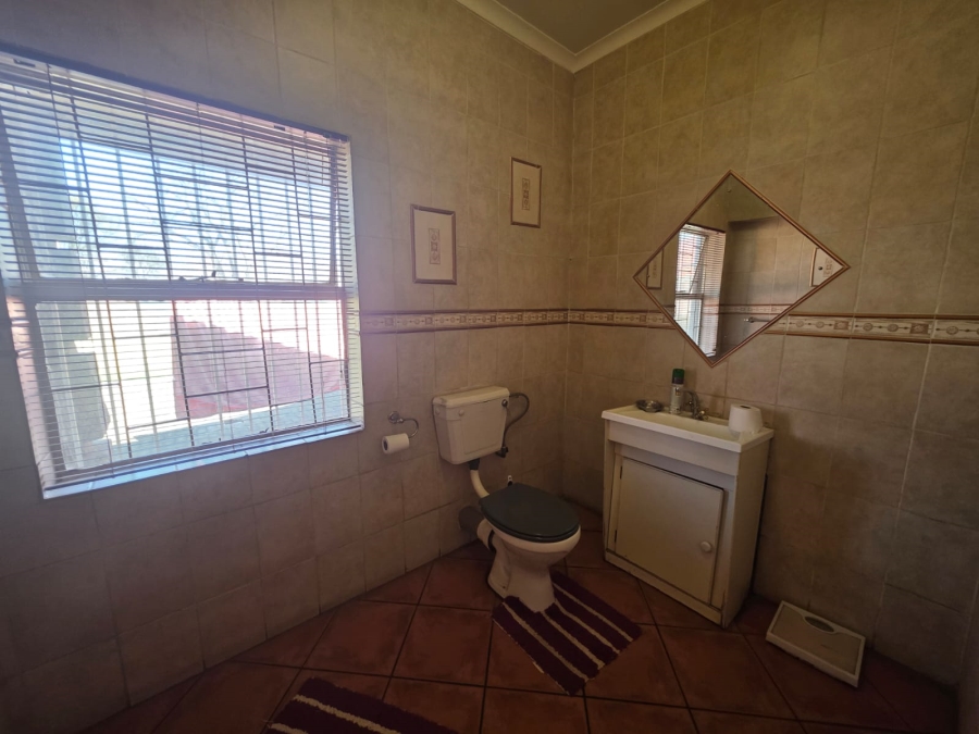 4 Bedroom Property for Sale in Mantevrede Gauteng