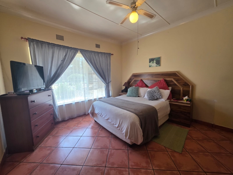 4 Bedroom Property for Sale in Mantevrede Gauteng