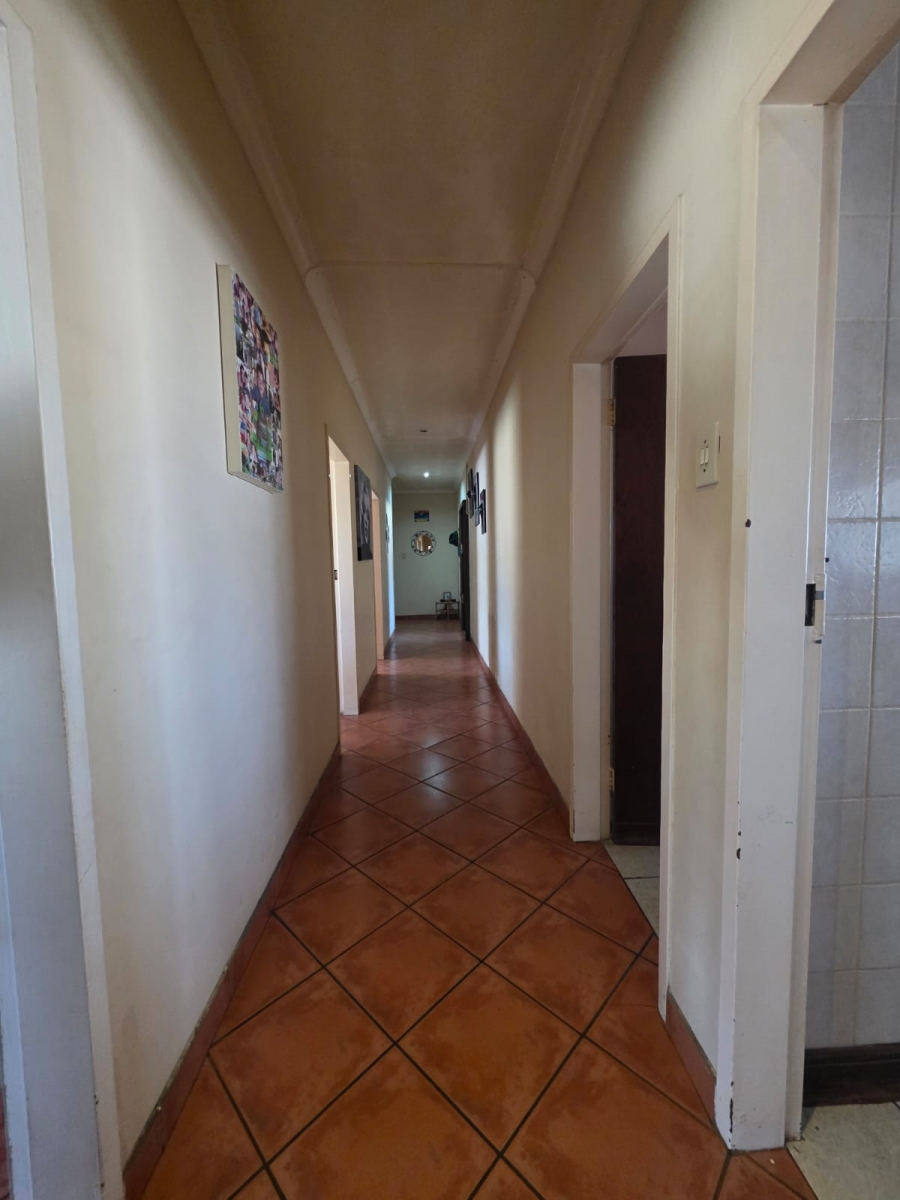 4 Bedroom Property for Sale in Mantevrede Gauteng