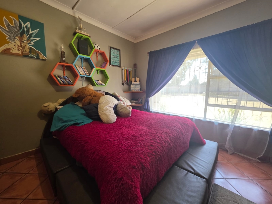4 Bedroom Property for Sale in Mantevrede Gauteng