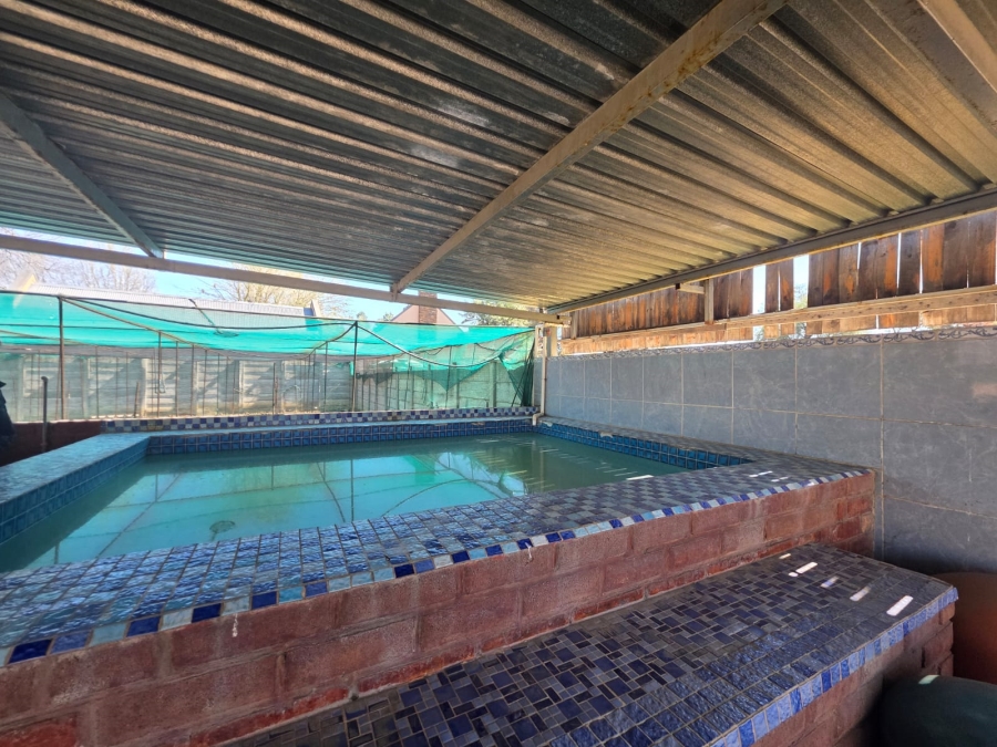 4 Bedroom Property for Sale in Mantevrede Gauteng