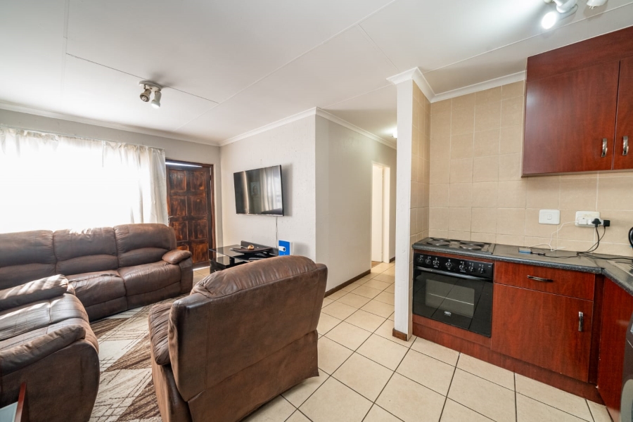 3 Bedroom Property for Sale in Helderwyk Gauteng