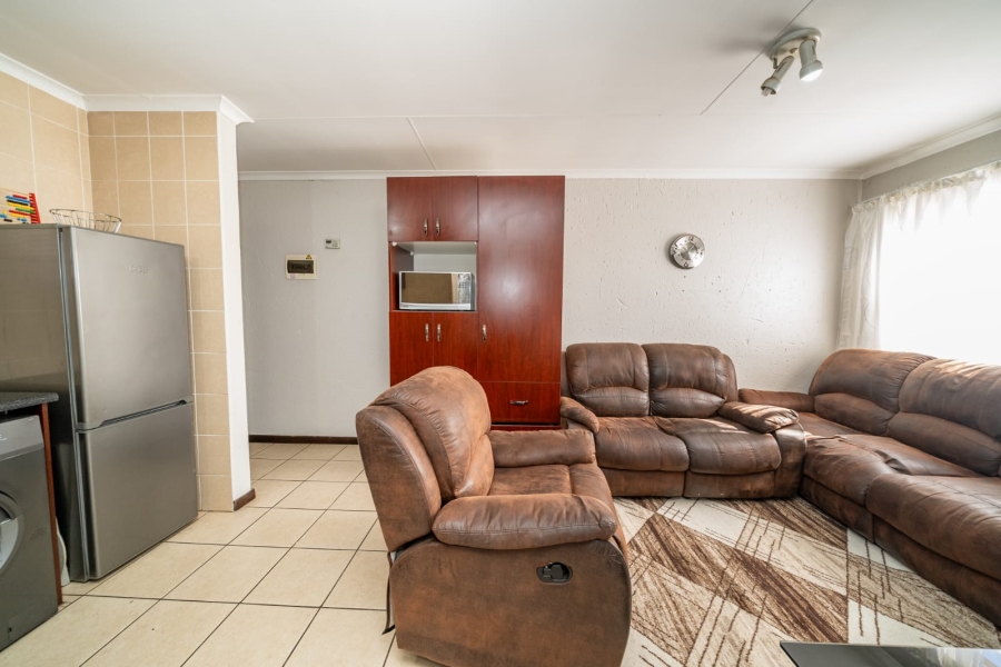 3 Bedroom Property for Sale in Helderwyk Gauteng