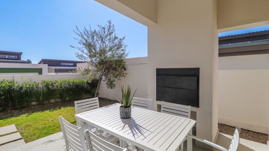 3 Bedroom Property for Sale in Broadacres Gauteng
