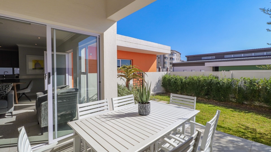 3 Bedroom Property for Sale in Broadacres Gauteng