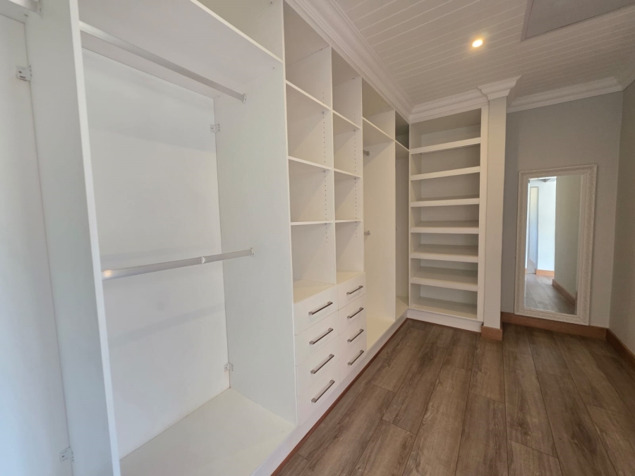 6 Bedroom Property for Sale in Vanderbijlpark SW 5 Gauteng