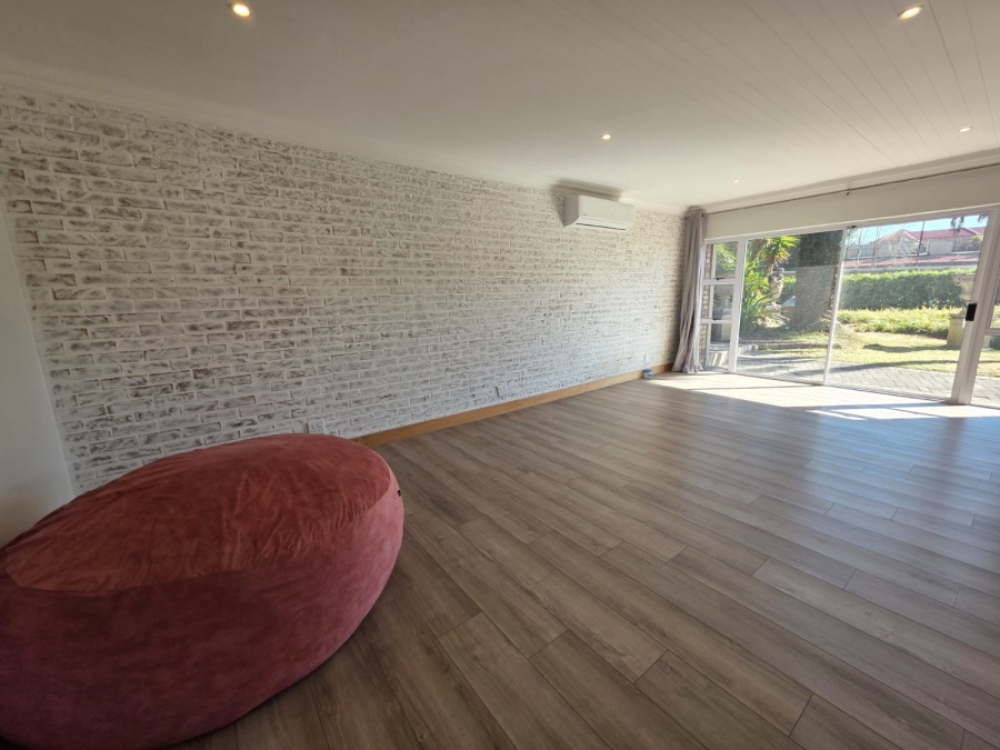 6 Bedroom Property for Sale in Vanderbijlpark SW 5 Gauteng