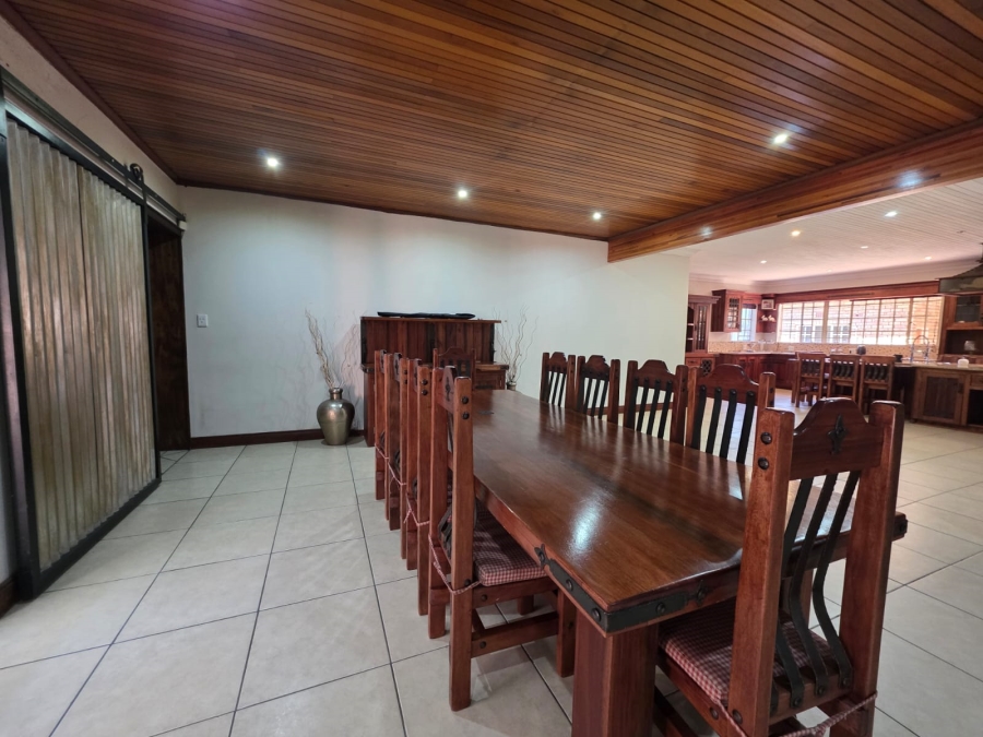 6 Bedroom Property for Sale in Vanderbijlpark SW 5 Gauteng