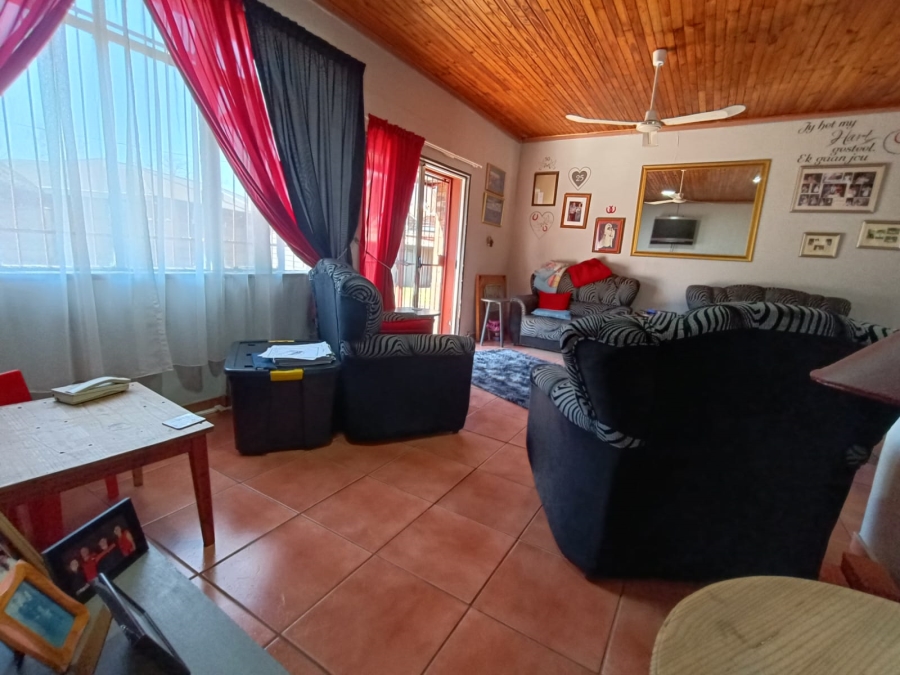 3 Bedroom Property for Sale in Vanderbijlpark CW 5 Gauteng