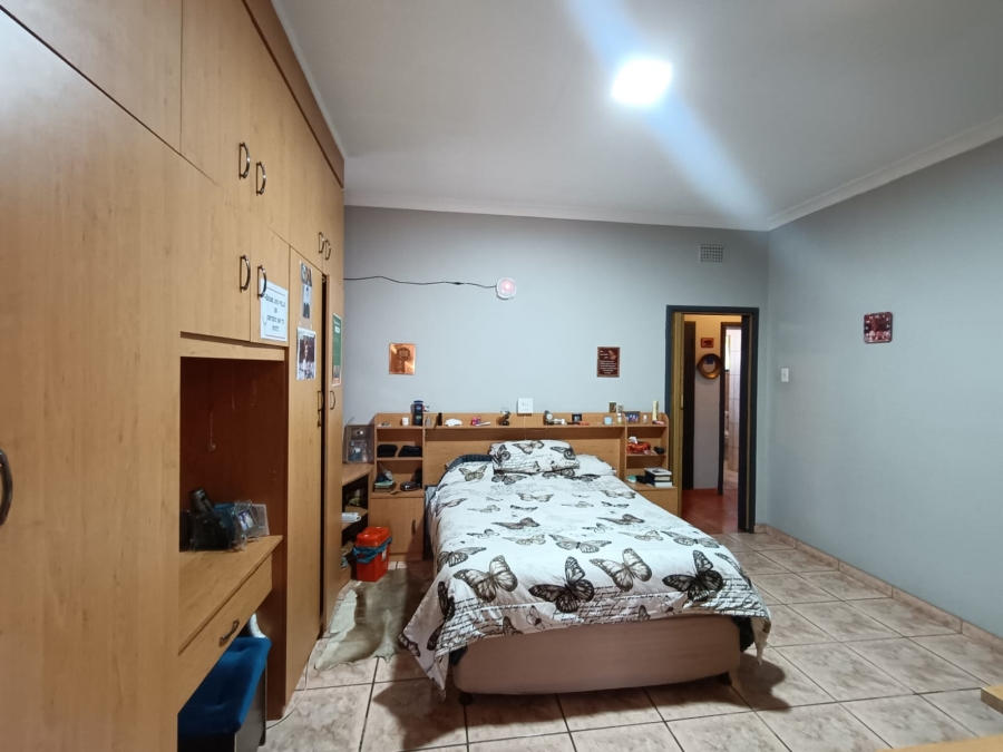 3 Bedroom Property for Sale in Vanderbijlpark CW 5 Gauteng