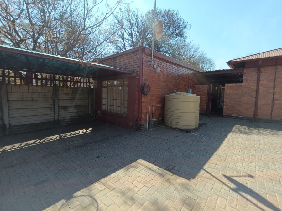 3 Bedroom Property for Sale in Vanderbijlpark CW 5 Gauteng