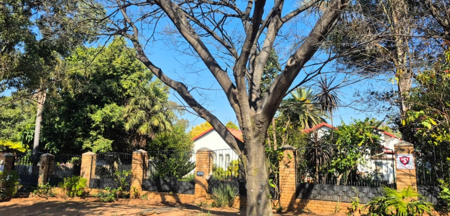 3 Bedroom Property for Sale in Glen Marais Gauteng