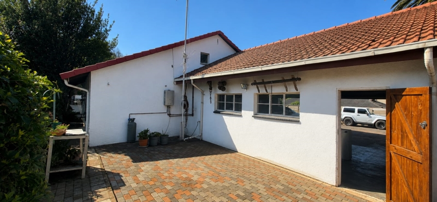 3 Bedroom Property for Sale in Glen Marais Gauteng