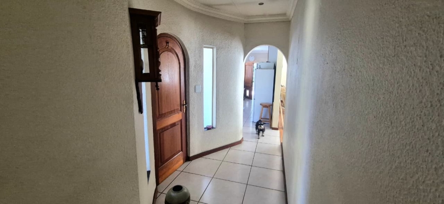 3 Bedroom Property for Sale in Glen Marais Gauteng