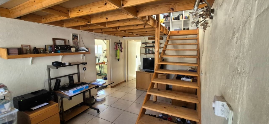 3 Bedroom Property for Sale in Glen Marais Gauteng