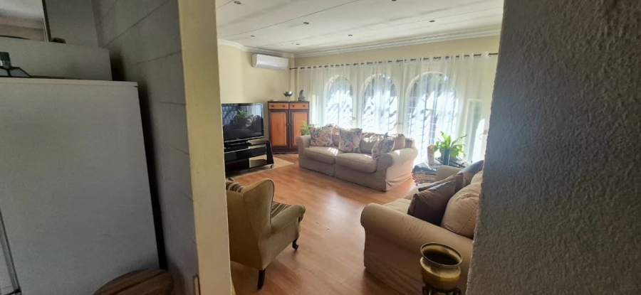 3 Bedroom Property for Sale in Glen Marais Gauteng