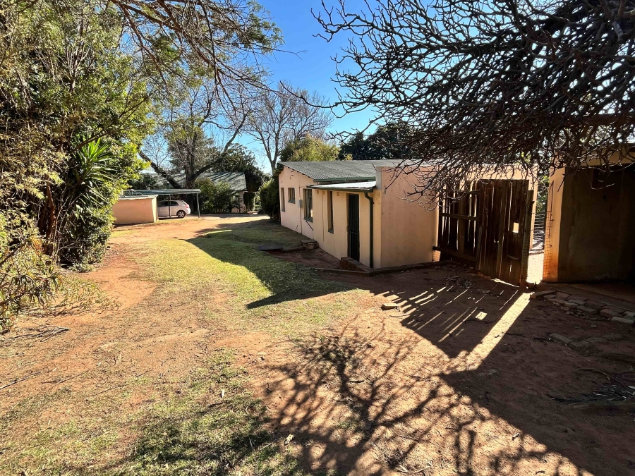 5 Bedroom Property for Sale in Harveston A H Gauteng