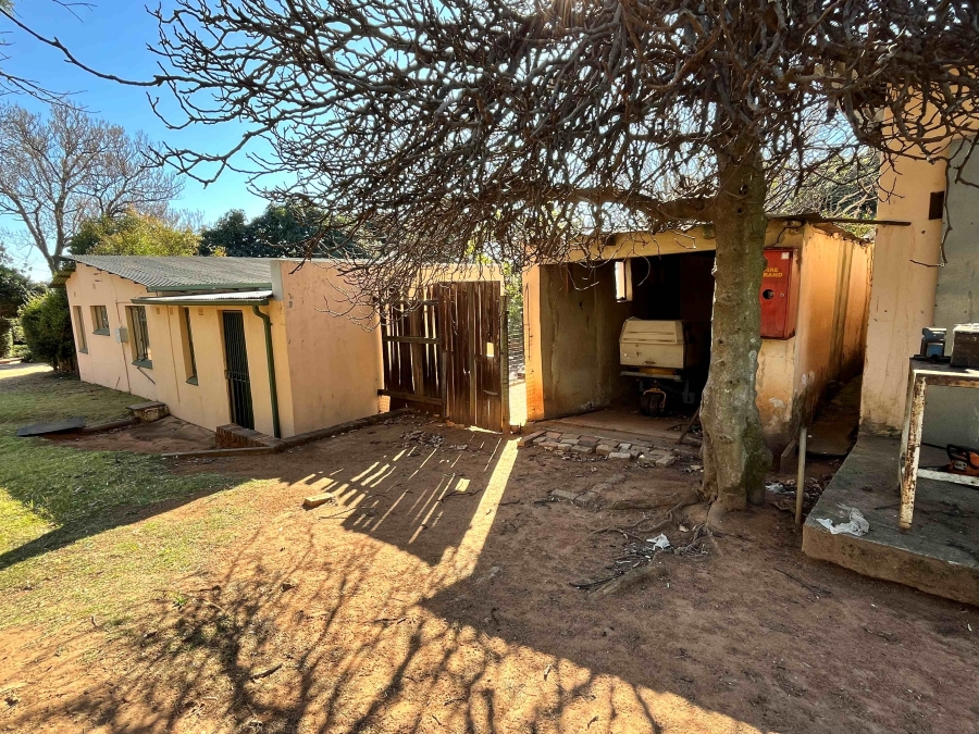 5 Bedroom Property for Sale in Harveston A H Gauteng