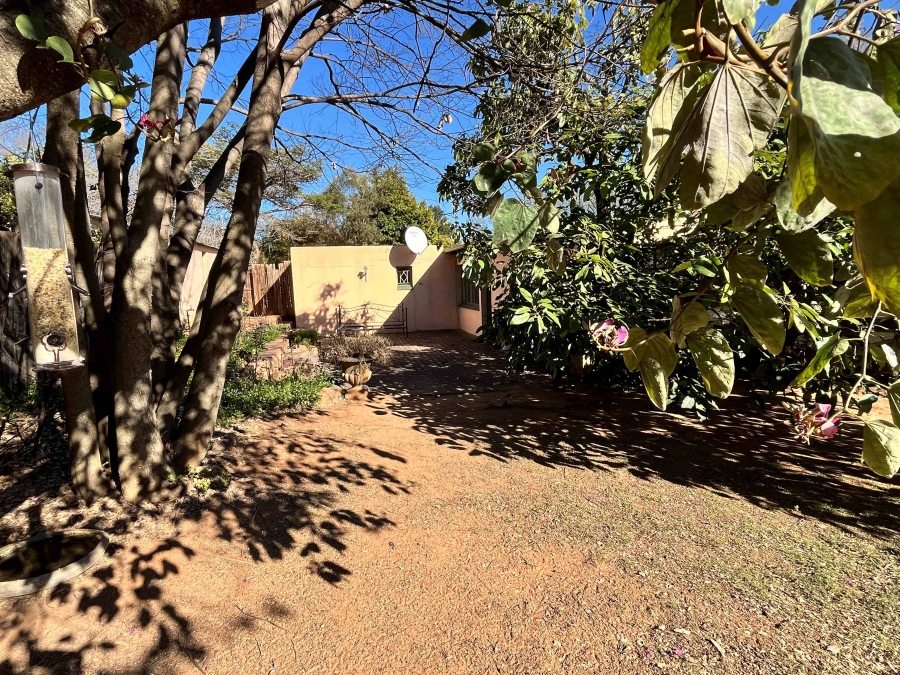 5 Bedroom Property for Sale in Harveston A H Gauteng