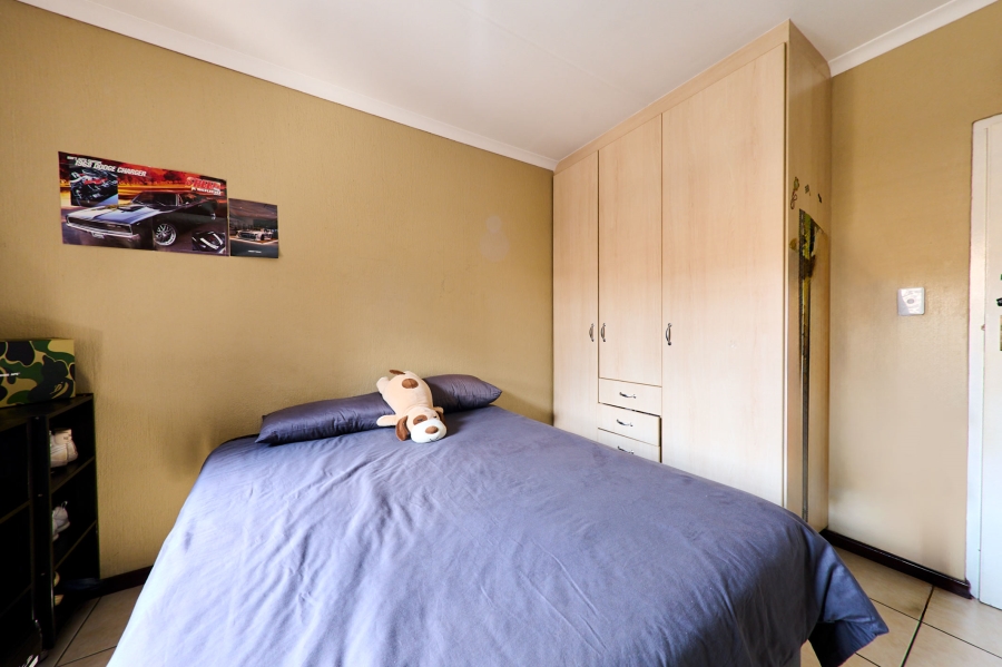 3 Bedroom Property for Sale in Erand Gardens Gauteng