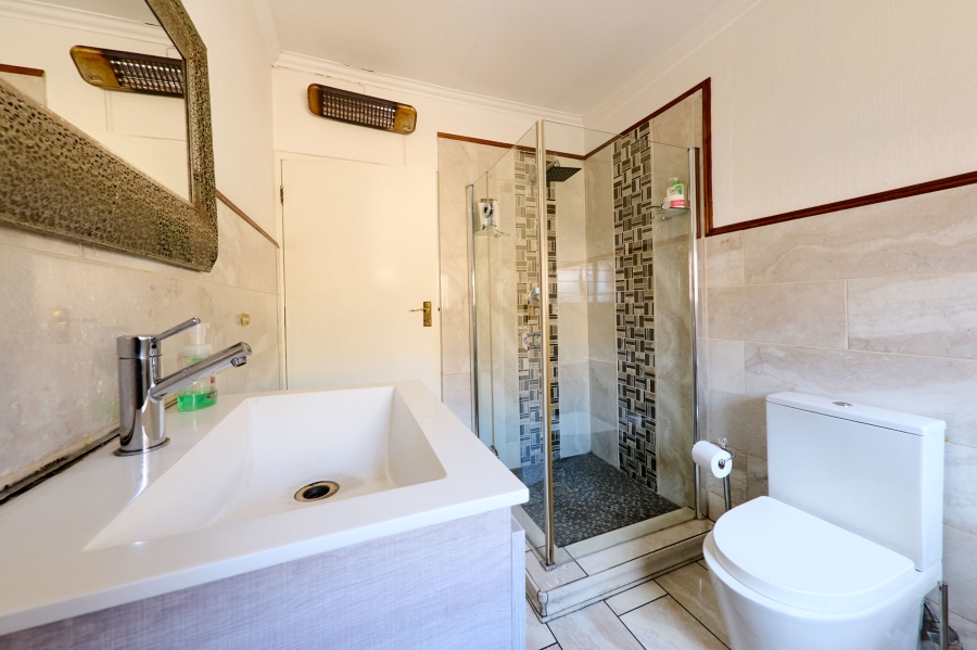 3 Bedroom Property for Sale in Erand Gardens Gauteng