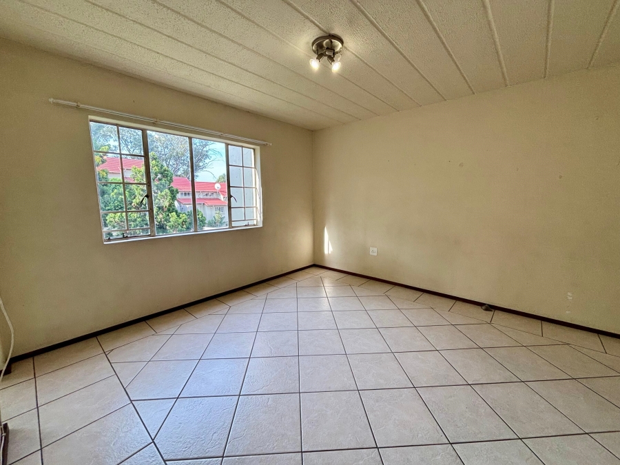 To Let 1 Bedroom Property for Rent in Paulshof Gauteng