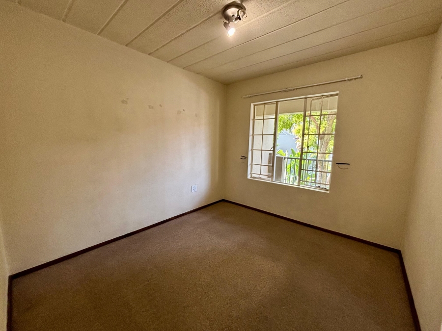 To Let 1 Bedroom Property for Rent in Paulshof Gauteng