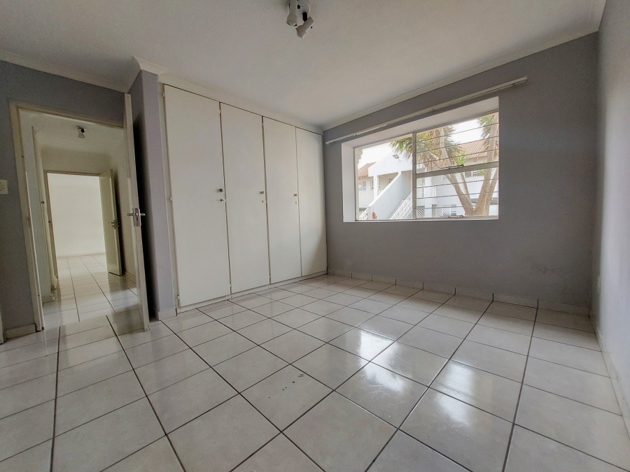 To Let 2 Bedroom Property for Rent in Fairland Gauteng