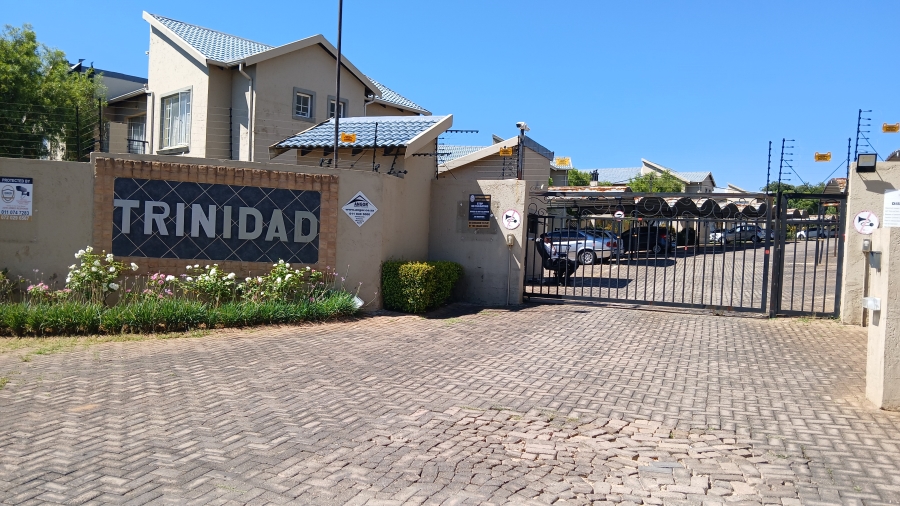 2 Bedroom Property for Sale in Northgate Gauteng