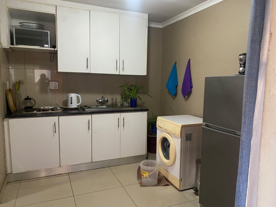 9 Bedroom Property for Sale in Booysens Gauteng