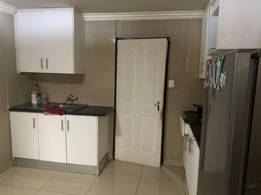 9 Bedroom Property for Sale in Booysens Gauteng
