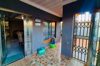 3 Bedroom Property for Sale in Simunye Gauteng