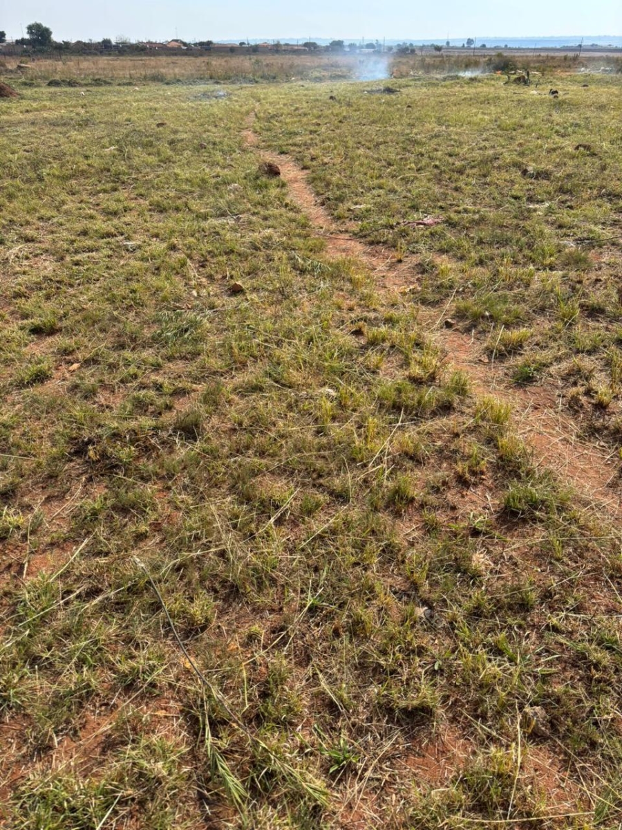 0 Bedroom Property for Sale in Simunye Gauteng