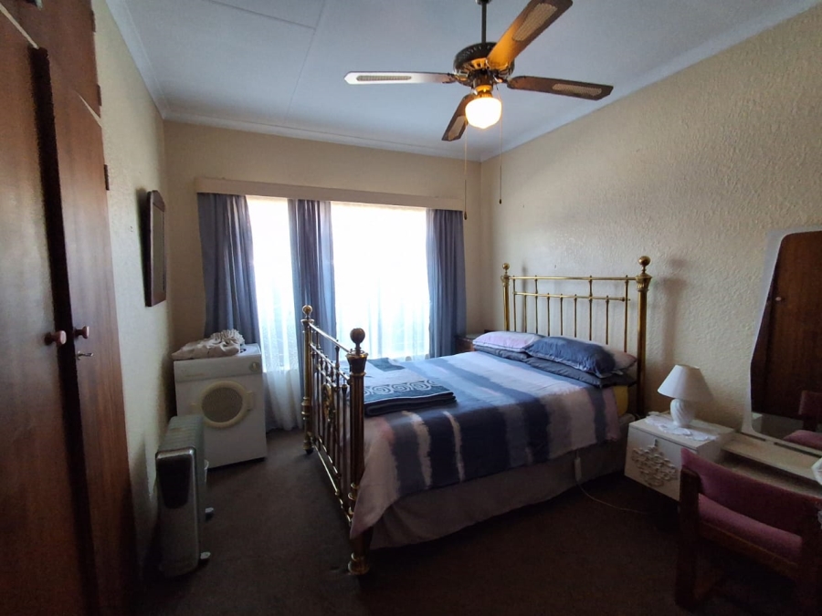 3 Bedroom Property for Sale in Carletonville Central Gauteng