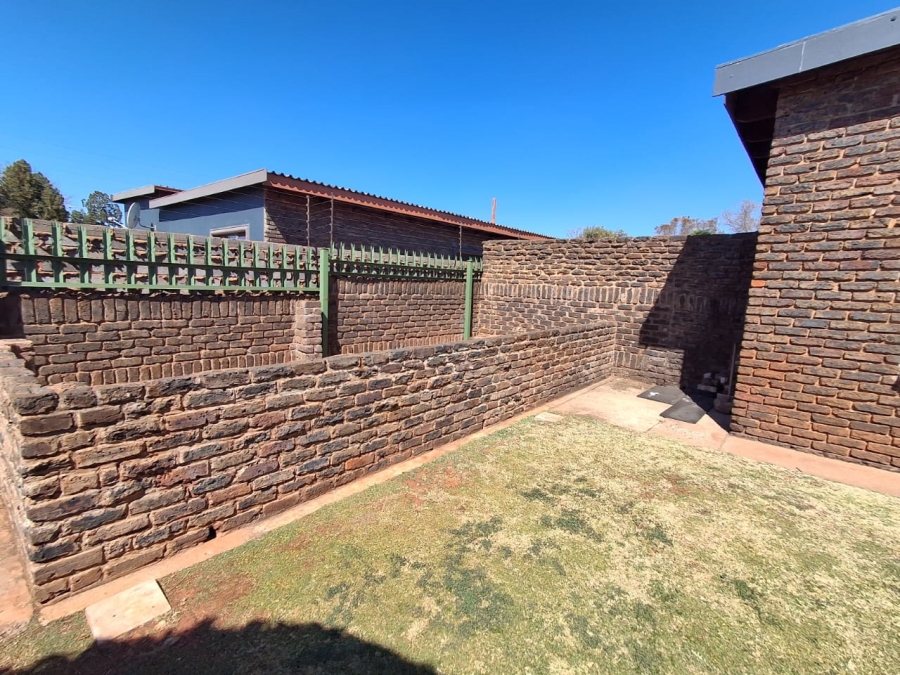 3 Bedroom Property for Sale in Carletonville Central Gauteng