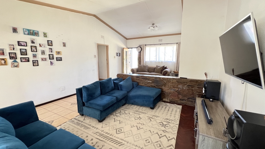 3 Bedroom Property for Sale in Witpoortjie Gauteng
