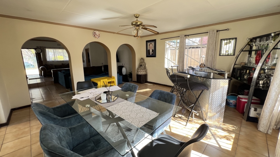 3 Bedroom Property for Sale in Witpoortjie Gauteng