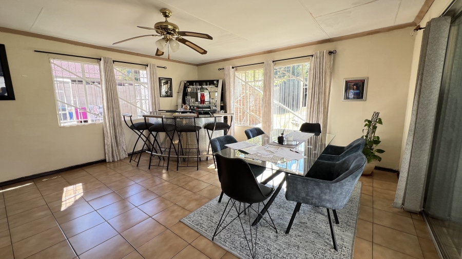 3 Bedroom Property for Sale in Witpoortjie Gauteng