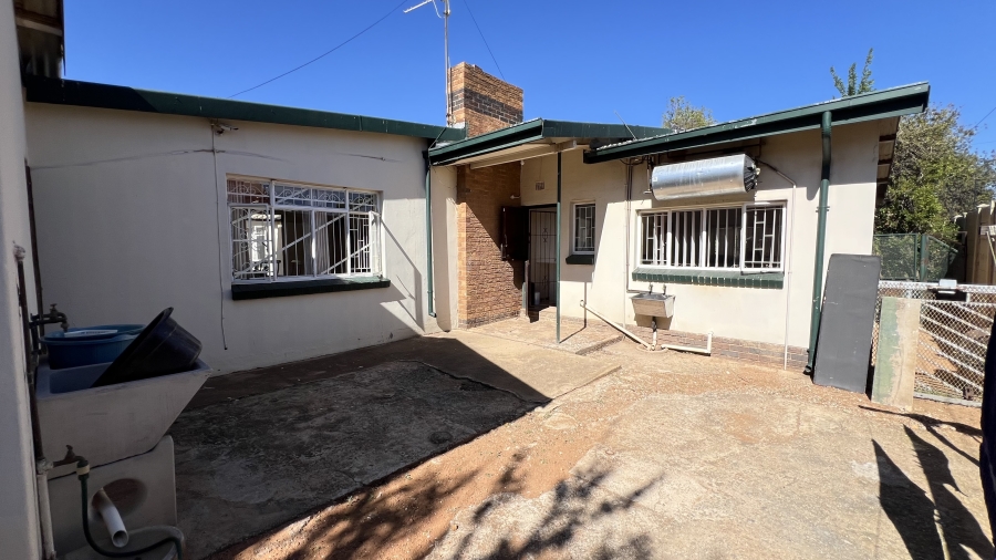 3 Bedroom Property for Sale in Witpoortjie Gauteng