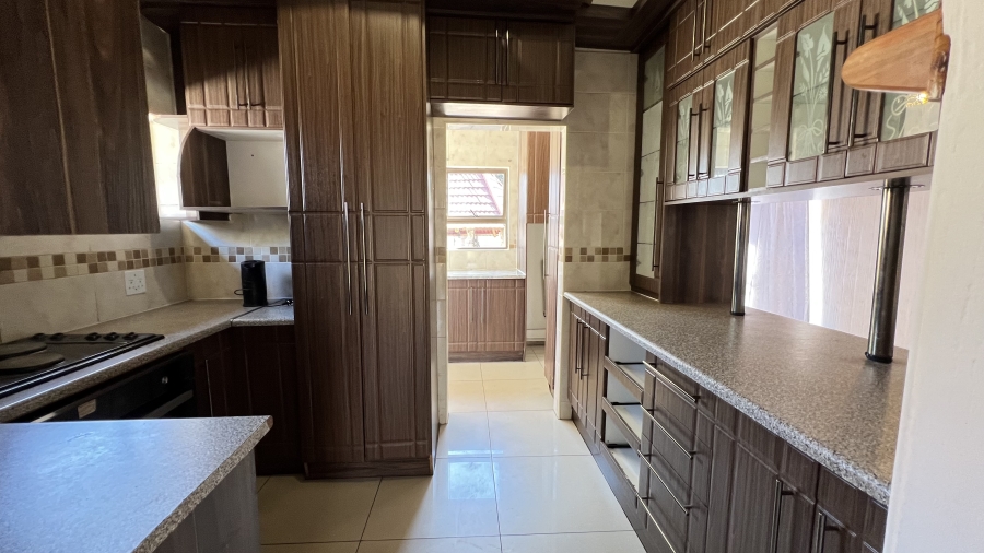3 Bedroom Property for Sale in Greenhills Gauteng