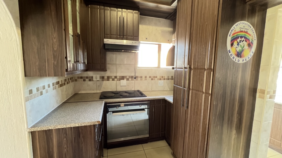 3 Bedroom Property for Sale in Greenhills Gauteng