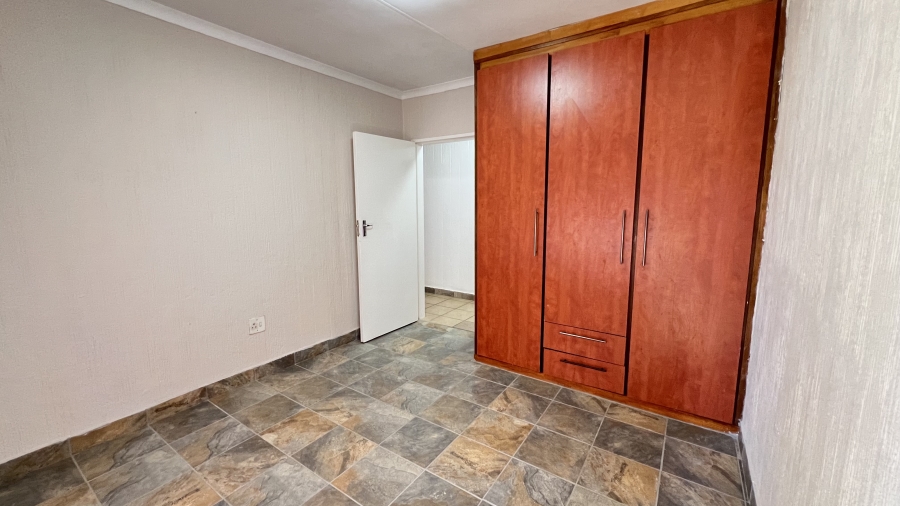3 Bedroom Property for Sale in Greenhills Gauteng