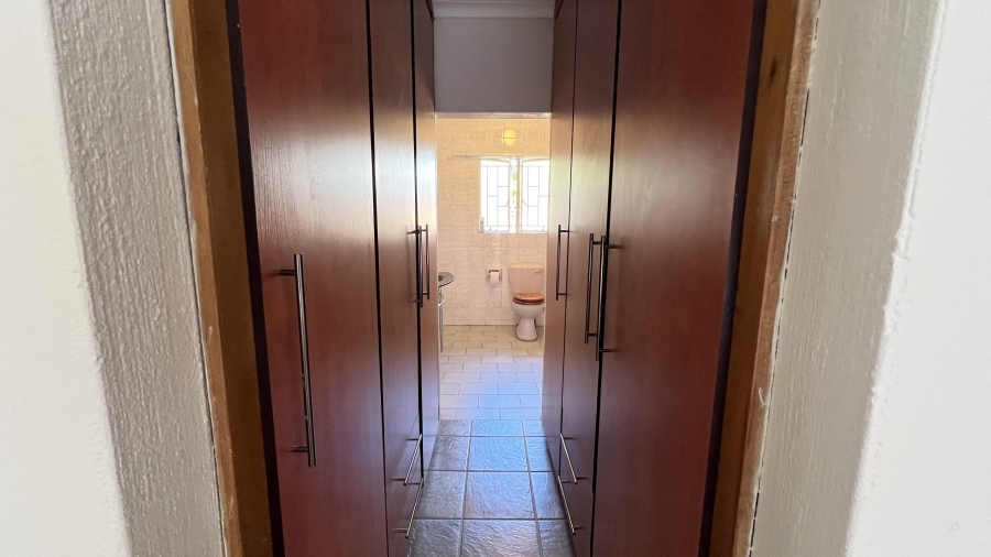 3 Bedroom Property for Sale in Greenhills Gauteng